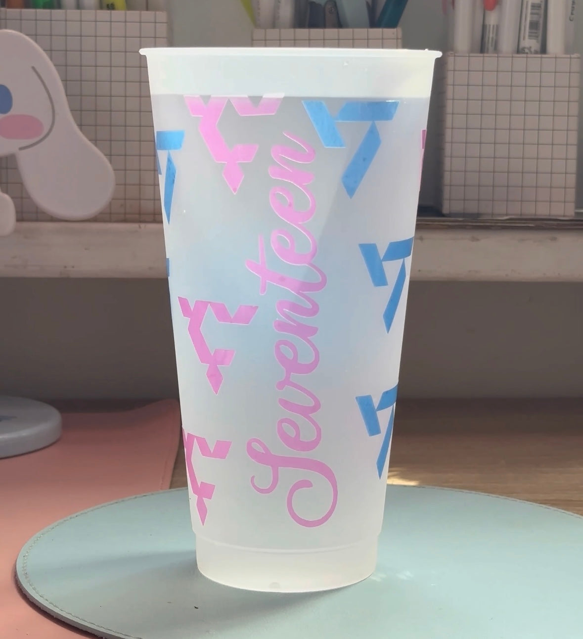 Color Changing Cups KPOP & Anime!